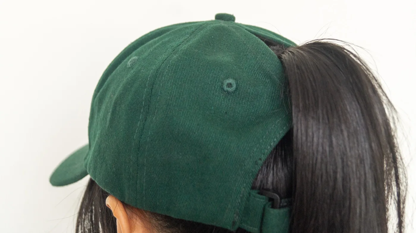 Close detail of the dual ponytail opening